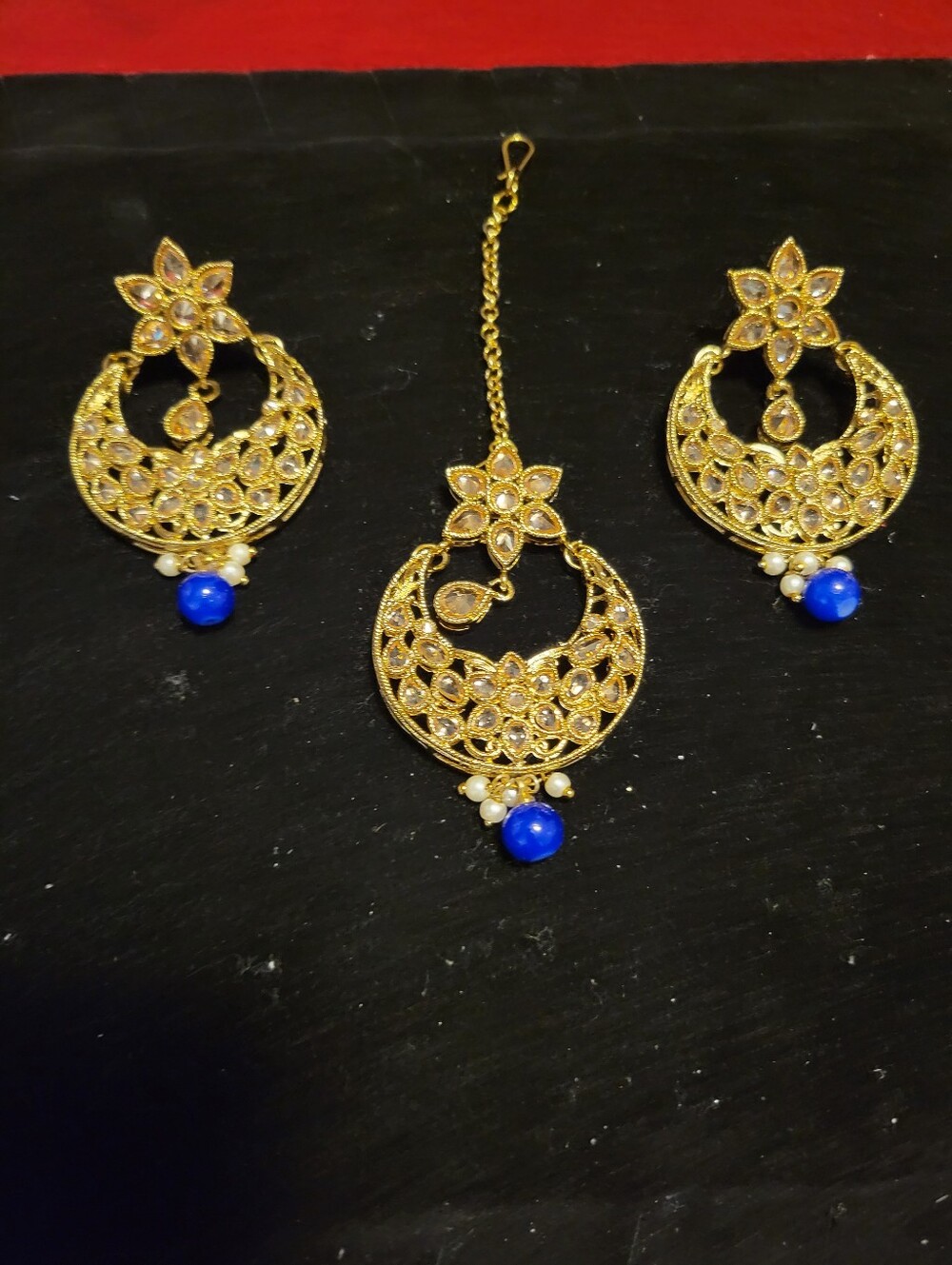 Gold-Tone Floral Kundan Earrings and Maang Tikka with Blue Bead